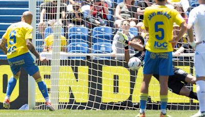 Video: Gazzaniga atajó un penal con la cara y el Girona acaricia la Champions