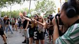 Spain’s tourism minister condemns spraying of Barcelona visitors with water pistols