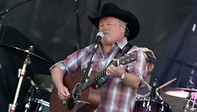 Country star had emergency heart surgery. Here’s what we know