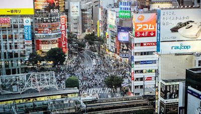 吉野家歇業、台灣旅行團沒巴士搭⋯日本缺工700萬人，怎麼用AI、機器人救勞動力？