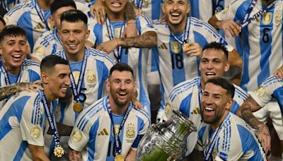 Argentine : Un membre du gouvernement se fait virer après avoir demandé à Messi de s’excuser pour le chant raciste