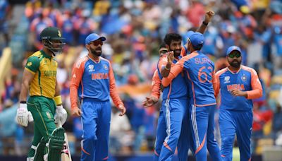 India Vs South Africa, ICC T20 World Cup Final: Watch - Jasprit Bumrah Gets Reeza Hendricks With An Unplayable Delivery