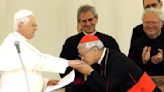 China autoriza a cardenal asistir a funeral de Benedicto XVI