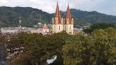 Fumigan en Chinchiná (Caldas) contra el Aedes aegypti, mosquito del dengue