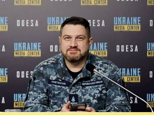 Russians have bolstered protection for their ships since Kommuna was damaged – Ukrainian Navy spokesman