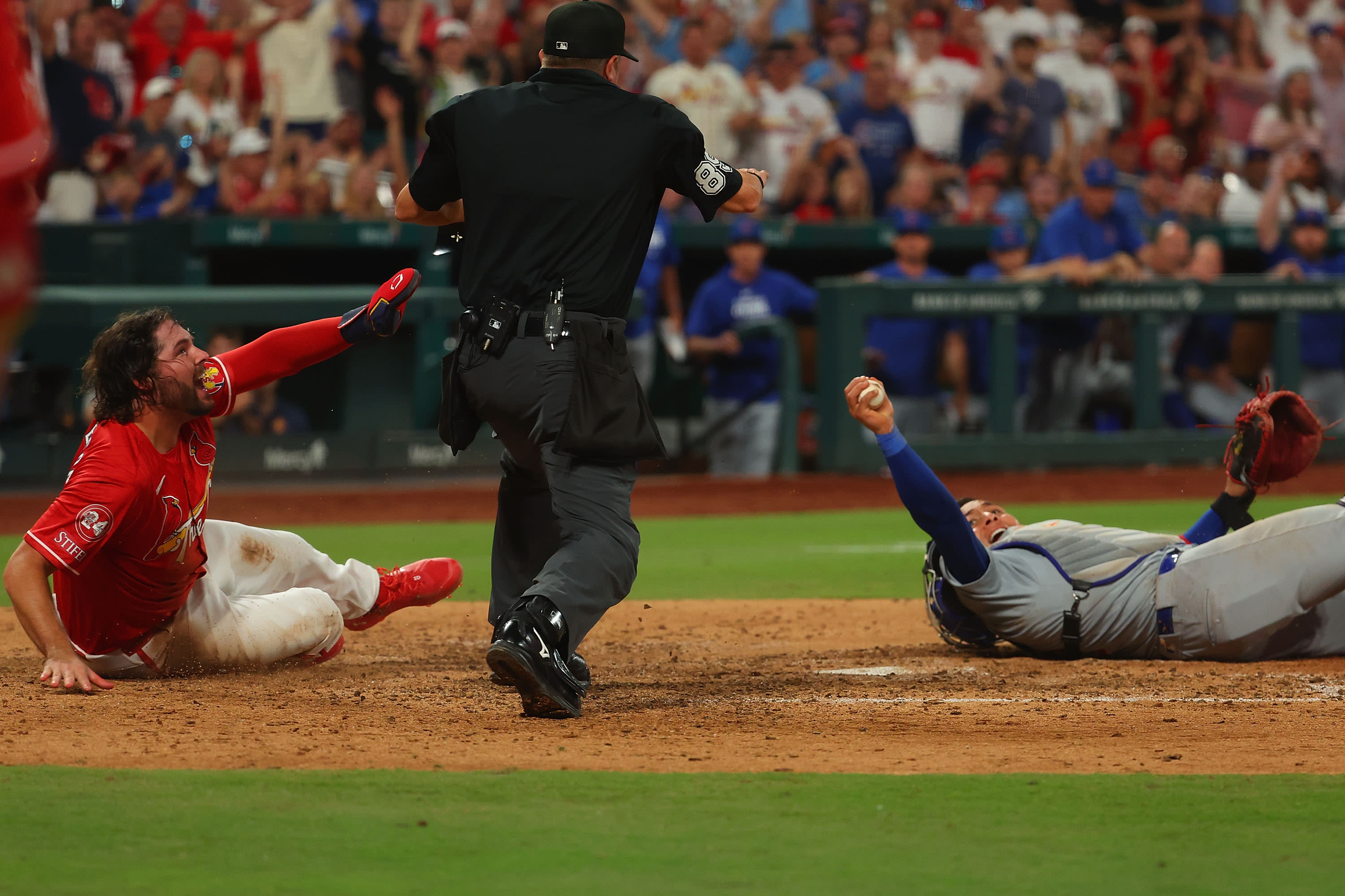 Cubs lose 7-6 to Cardinals, despite offensive rebound