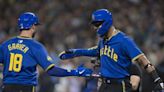 Mitch Garver's homer helps Mariners edge past Rangers