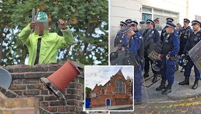 School forced to close for three days over police stand-off with man on roof