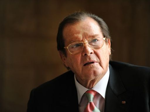 La tombe de Roger Moore a été profanée au cimetière de Monaco