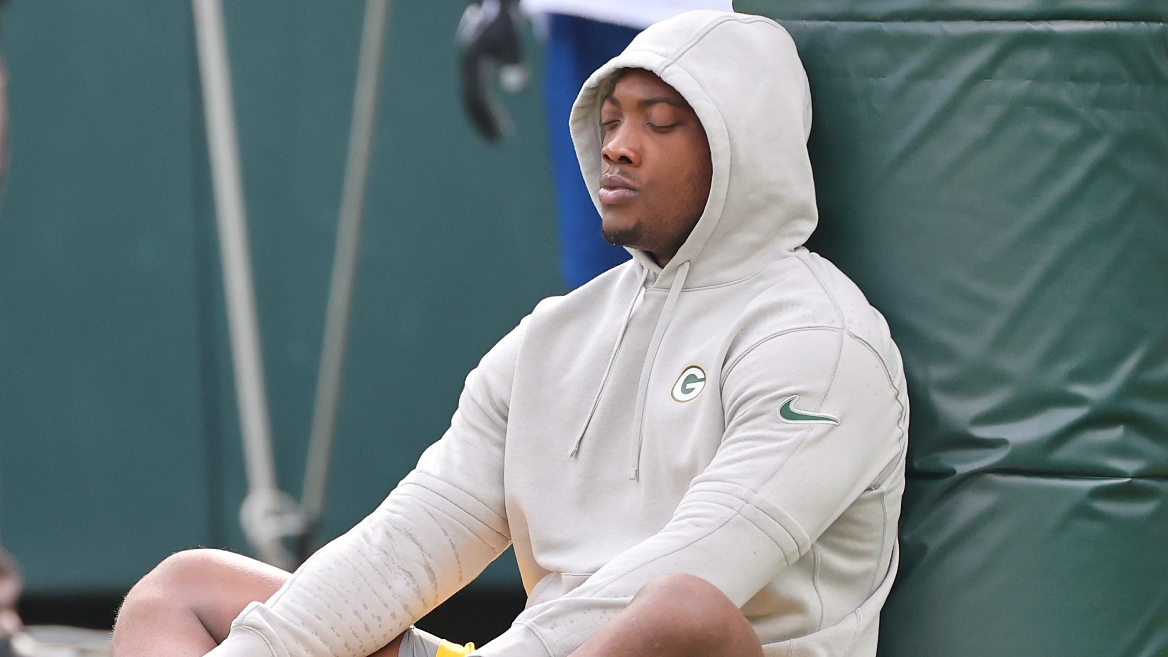 Quay Walker Returns to Social Media With Odd Request for Green Bay Residents