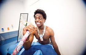 The Source |[WATCH] Kodak Black Swallows Pills On Camera Despite Sobriety Claims