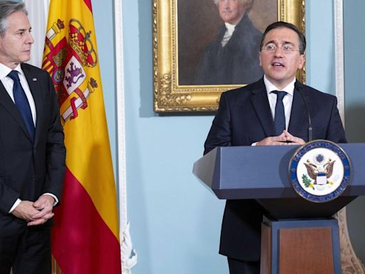 España acuerda con Estados Unidos intercambiar información para luchar contra los bulos en español