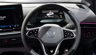 Touch controls on steering wheels causing crashes, VW owners | Team-BHP