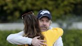 Olivia Wilde and Jason Sudeikis share friendly hug in L.A. after Harry Styles split