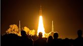 La NASA lanza su cohete más potente jamás construido para volver a la Luna: así se vio
