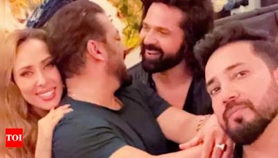 Salman Khan and Iulia Vantur get cosy during her birthday celebration, Himesh Reshammiya and Mika Singh share happy moments from the party | Hindi Movie News - Times of India