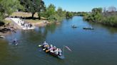 Modesto opens new Tuolumne River boat ramp in style. See how many paddlers turned out
