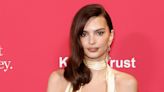 Emily Ratajkowski's Golden Goddess Gown Plunged Past Her Belly Button