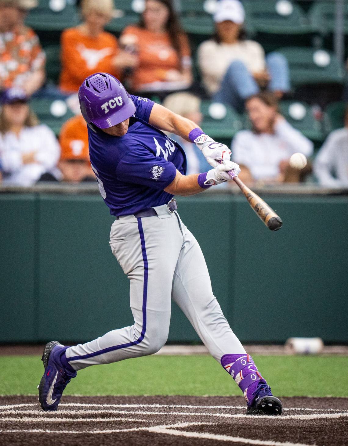 TCU baseball avoids elimination with 9-4 win over Kansas State in Big 12 Tournament