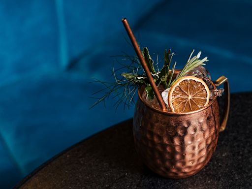 The Story Behind Why Moscow Mules Are Served In Copper Mugs