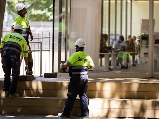 Un peritaje determinará si las obras en la mejor biblioteca del mundo, la García Márquez, entran en la garantía