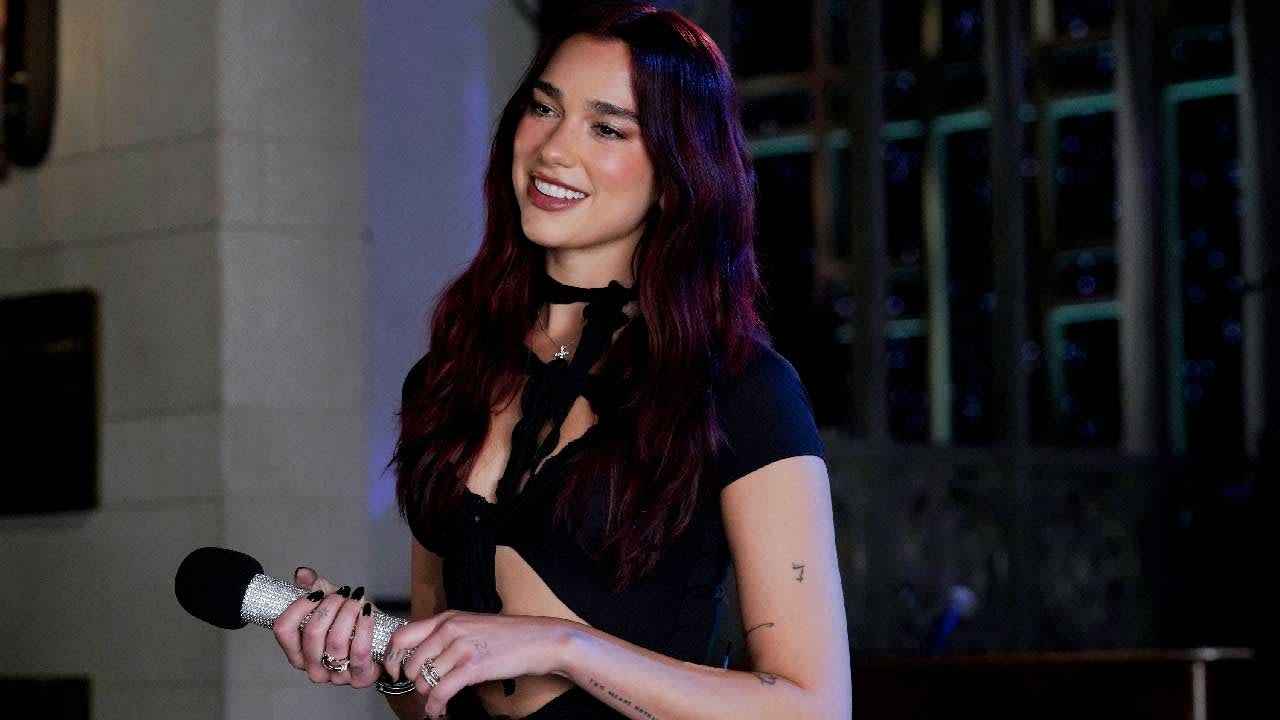 'SNL': Dua Lipa Gets Some Support From Her Parents in Hosting Debut