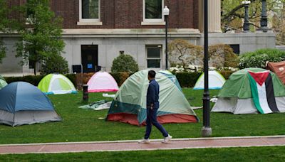 3 Columbia University Deans Who Sent Insulting Texts Have Resigned