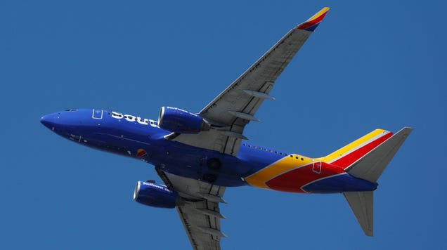 Southwest Flight Comes Within 150 Feet Of Crashing Into The Ocean