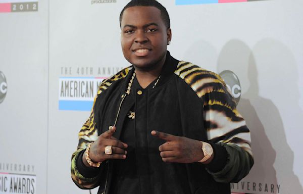 Rapper Sean Kingston and his mother stole more than $1 million through fraud, authorities say