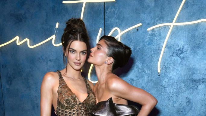 Kendall and Kylie Jenner Show Their Vegas Style in Two Going Out Dresses