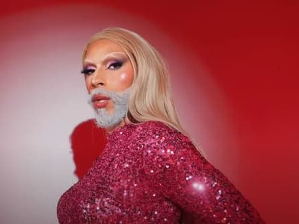 JO 2024: la drag-queen Piche répond aux critiques après sa performance à la cérémonie d'ouverture