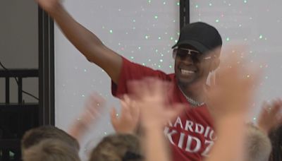 'They love it' | Professional dancer combines hip-hop with fitness at Blount County school