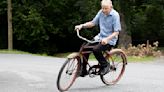 95-year-old Richmond resident refurbishes 83-year-old bike