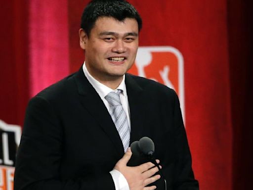 50 NBA Players With Biggest Shoe Sizes; 7'6 Yao Ming Surprisingly Not Number 1