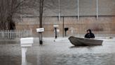 Historic winters can bring epic floods around the Great Lakes. Here's this year's forecast.