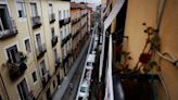 Crisis de la vivienda en España impulsa el número de personas sin hogar en pleno auge del turismo - La Tercera