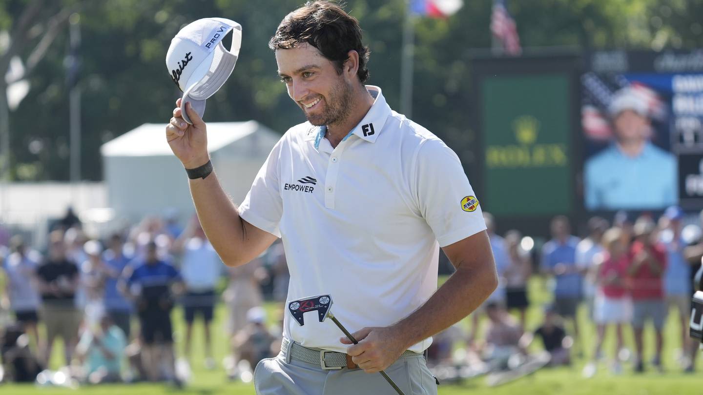 Davis Riley gets 1st individual PGA Tour win by 5 at Colonial in final group with Scheffler