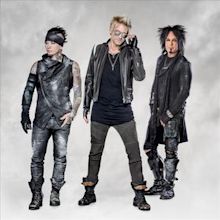 Sixx:A.M.