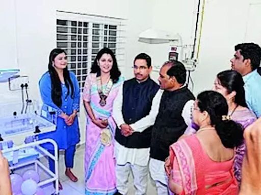 Union Minister Pralhad Joshi Inaugurates NICU at Chitaguppi Hospital | Hubballi News - Times of India