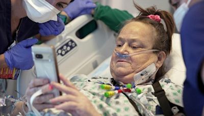 Grandma who got first pig kidney transplant and mechanical heart has died