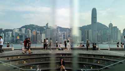 Rich people can buy their way into Hong Kong residency, and the majority of applicants come from 2 tiny countries