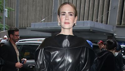 Sarah Paulson thanks partner Holland Taylor during Tonys acceptance speech