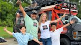 Una familia colombiana transforma un autobús escolar en su hogar para recorrer Estados Unidos