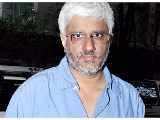 Vikram Bhatt breaks silence on 'Kasoor 2'; Says, 'I don’t understand what’s going on!' | Hindi Movie News - Times of India