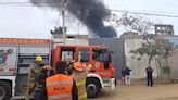 Incendio consume un taller de mecánica en Trujillo (VIDEO)