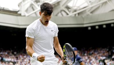 Alcaraz se sobrepone a los nervios ante Mark Lajal en primera ronda de Wimbledon