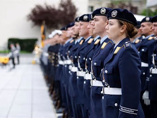 Bundeswehr fehlt Frauen: Aber "Wehrpflicht keine Antwort"