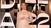 Jasmine Tookes, una deslumbrante premamá sobre la alfombra roja