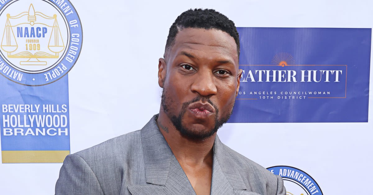 Jonathan Majors Steps Out With Meagan Good for 1st Red Carpet After Domestic Abuse Sentencing