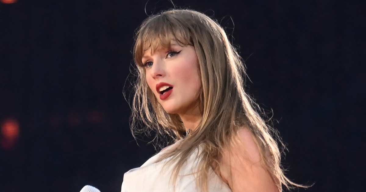 Taylor Swift 'Fighting for Her Life' as She Breaks Character Again During Eras Tour Show